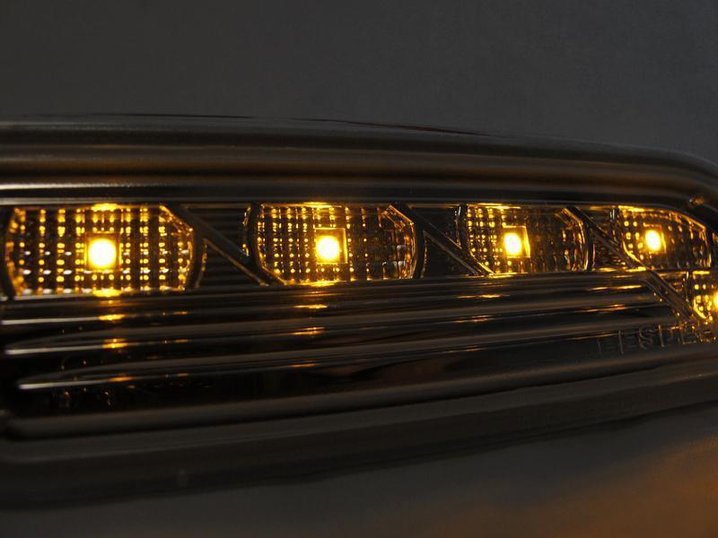 2006-2011 Mercedes W219 Cls-Class Clear Amber Led Front Bumper Side Marker Light