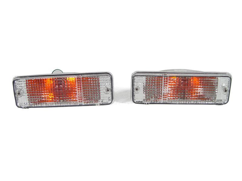 84-89 Toyota 4Runner / 84-88 Pickup Clear Bumper Lights