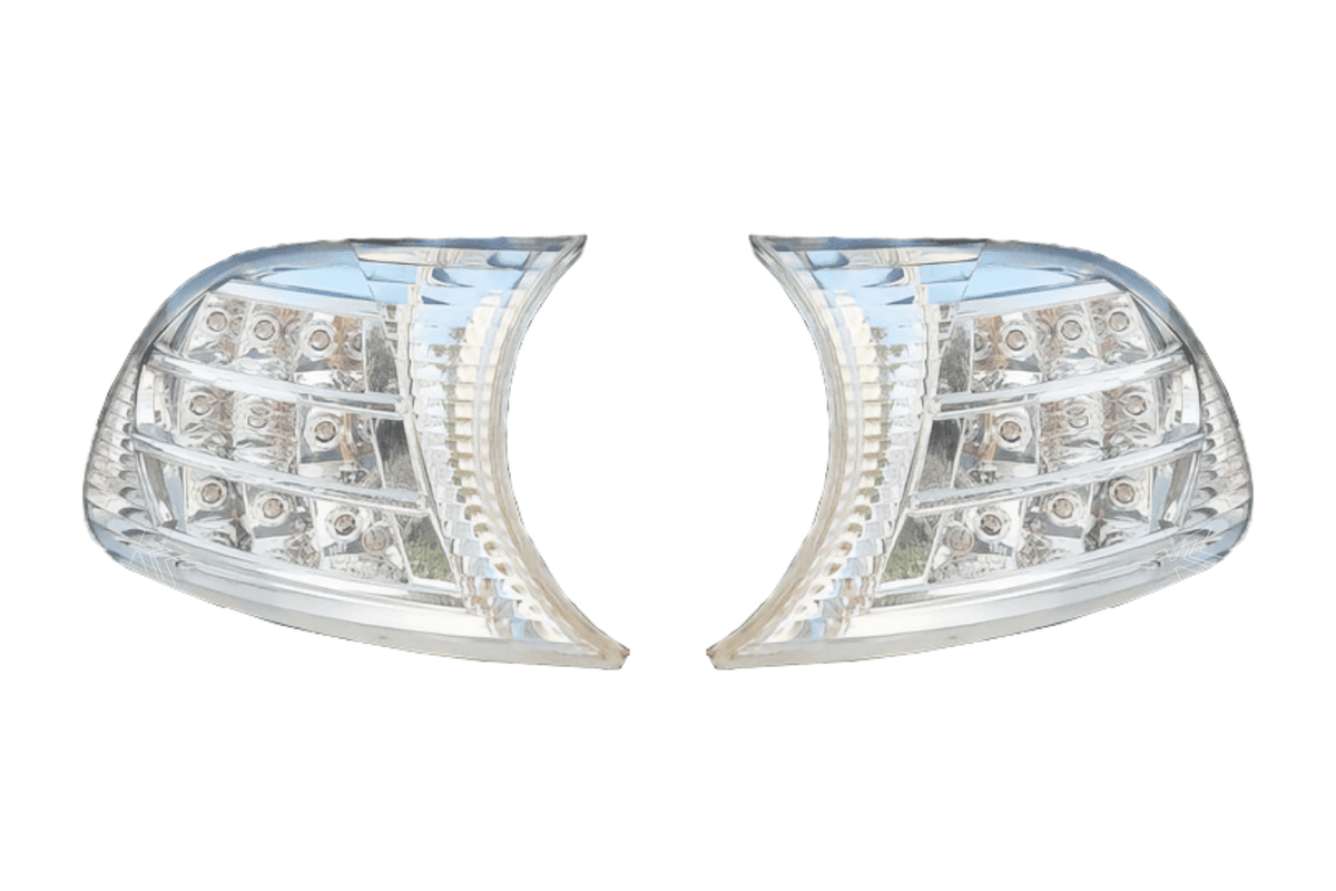 BMW E46 2D/Cabrio Crystal Clear Screw On LED Corner Lights (2002