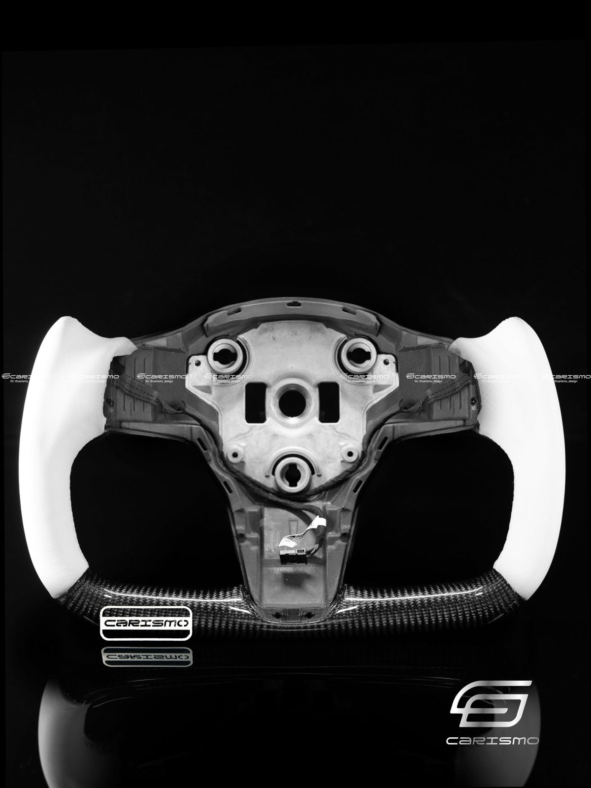 Carismo Steering Wheel For Tesla Model 3/Y - Yoke-Style - Gloss Carbon - White Smooth Leather (Non-Heated)