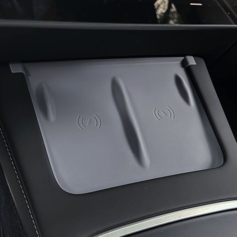 Silicone Wireless Charging Pad for Model 3/Y | Anti-Slip | 4 Colors | Waterproof