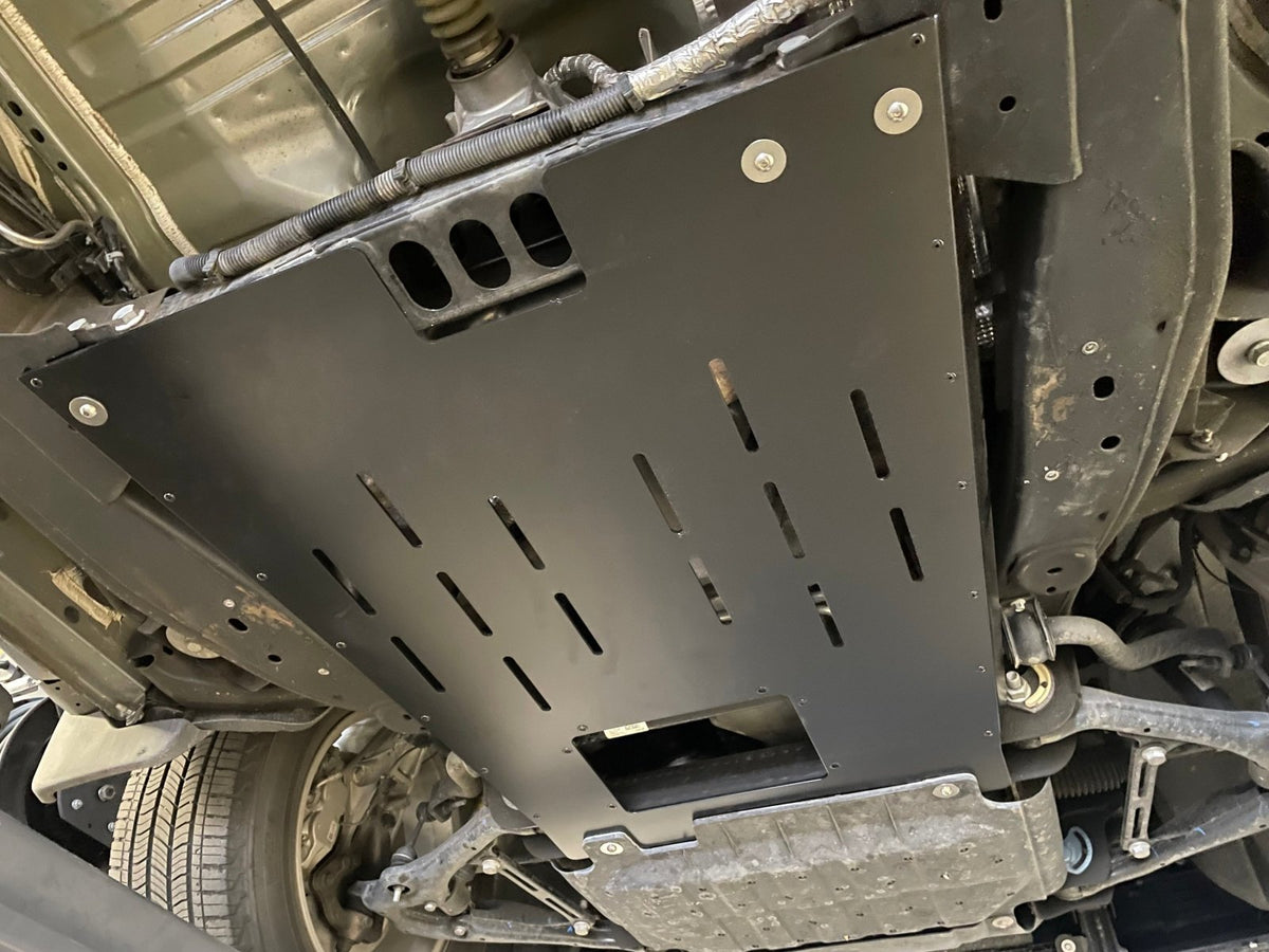 Chevrolet Silverado / GMC Sierra 1500 Catalytic Converter Guard (2019-2026) VERSION 2