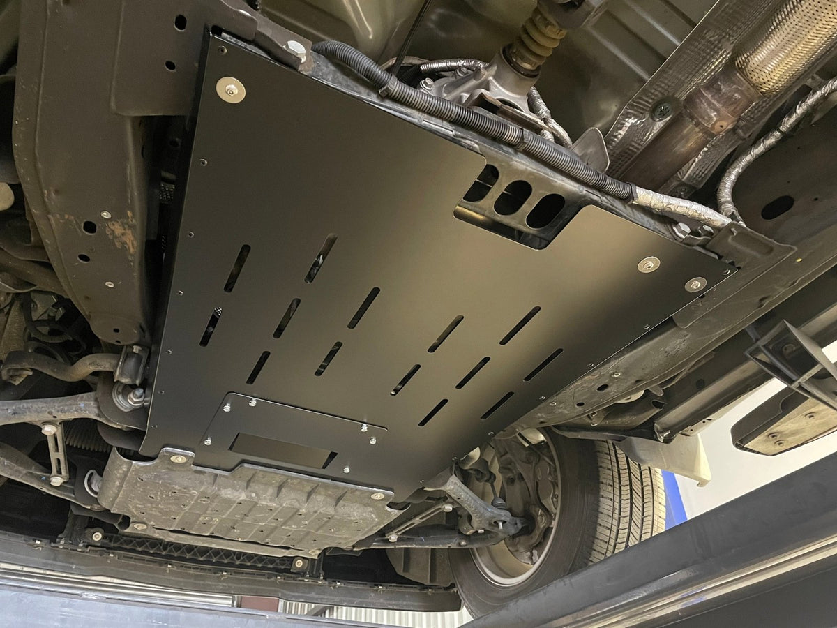 Chevrolet Silverado / GMC Sierra 1500 Catalytic Converter Guard (2019-2026) VERSION 2
