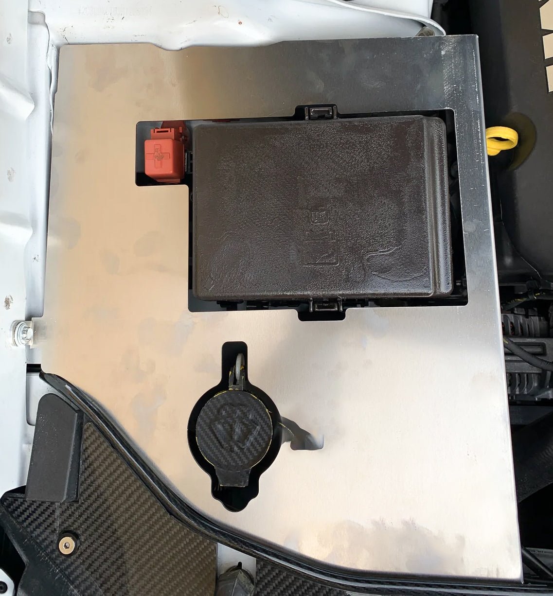 Chrysler 300 / Charger / Challenger Fuse Box Surrounding Cover (2015-2023)