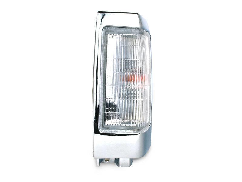 88-89 Nissan Pickup Truck / 87-95 Pathfinder Clear Corner Lights
