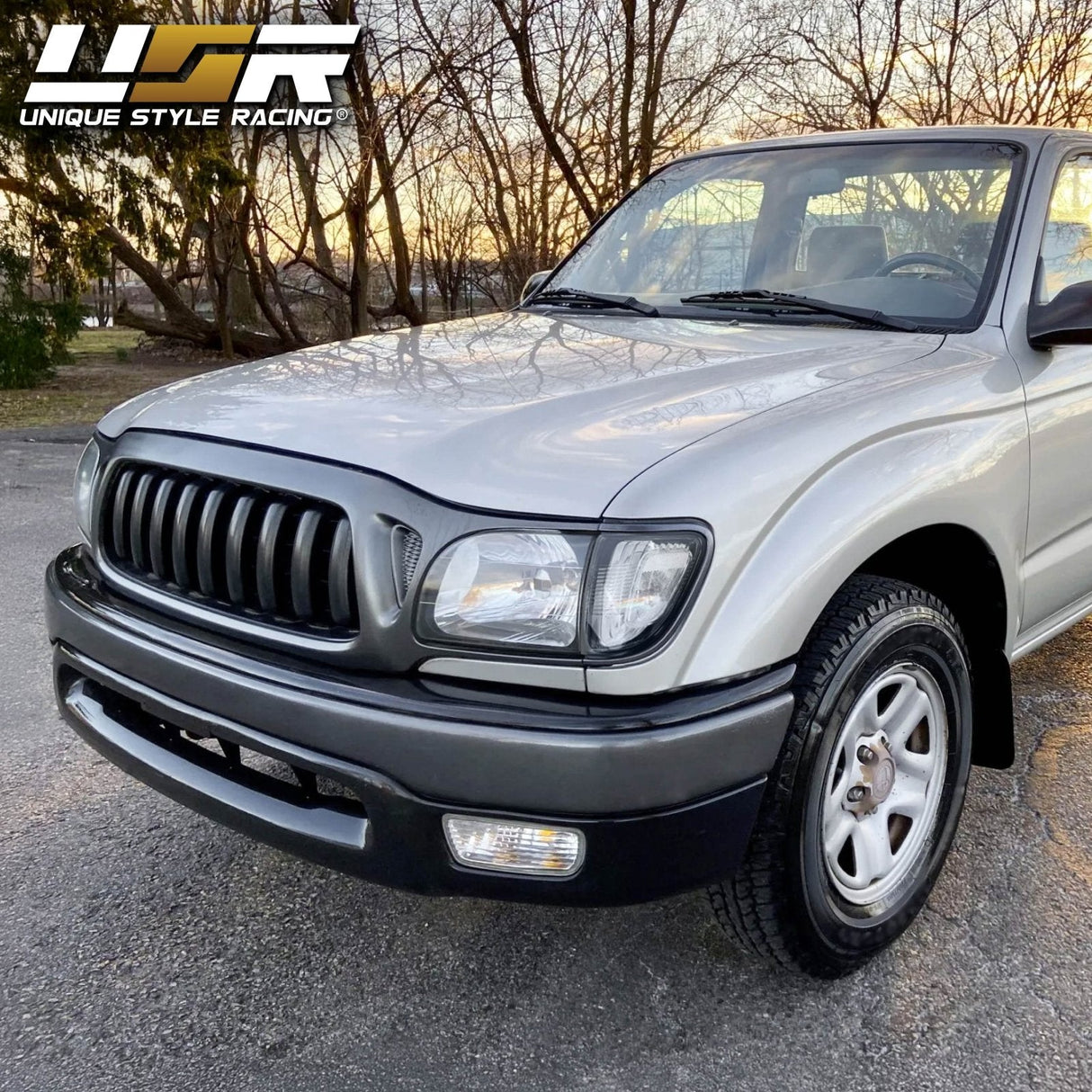 2001-2004 Toyota Tacoma Clear Corner Lights With Black Trim