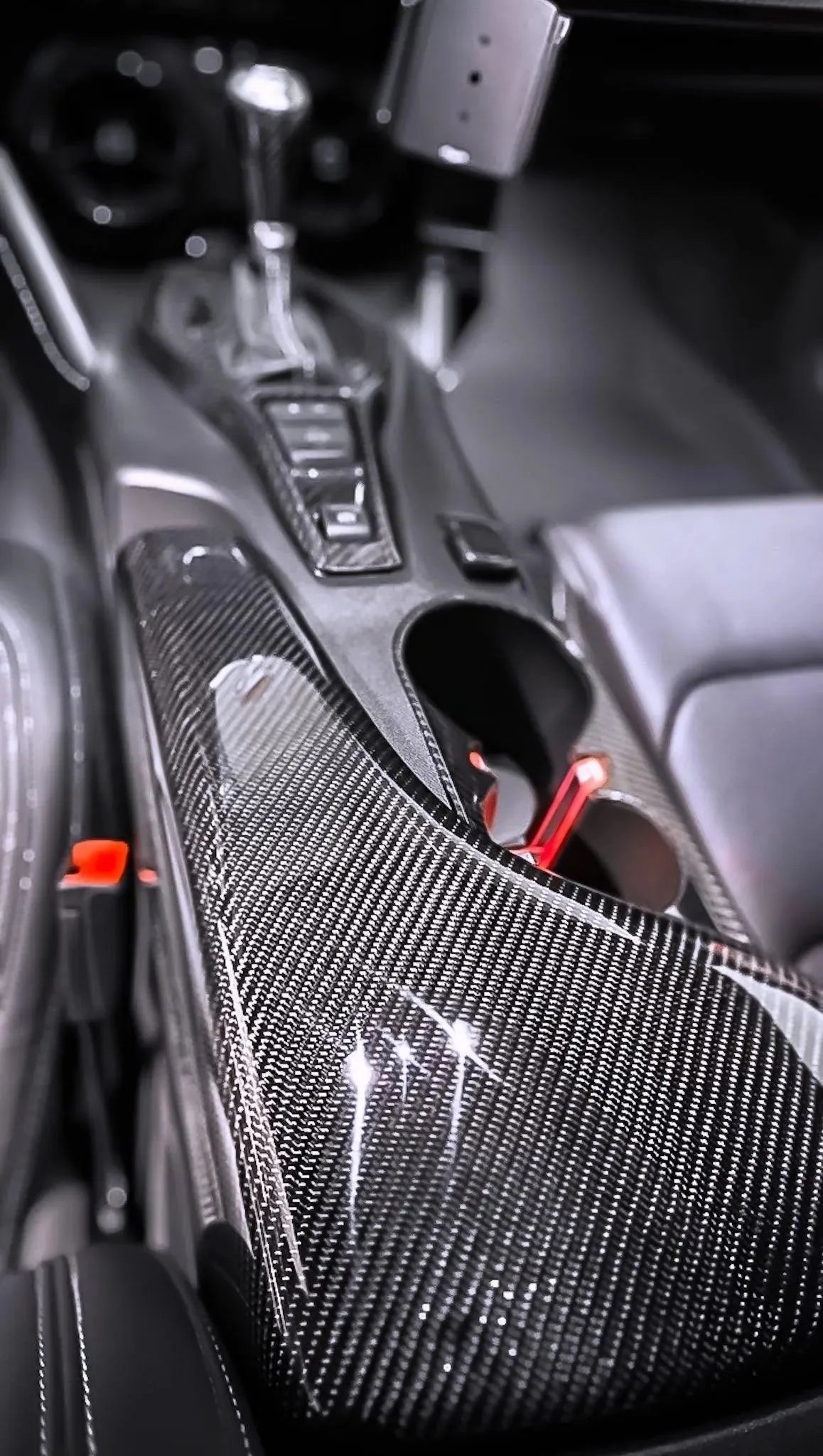 Customizable 2016-2024 Camaro Carbon Fiber Center Console Arm Rest
