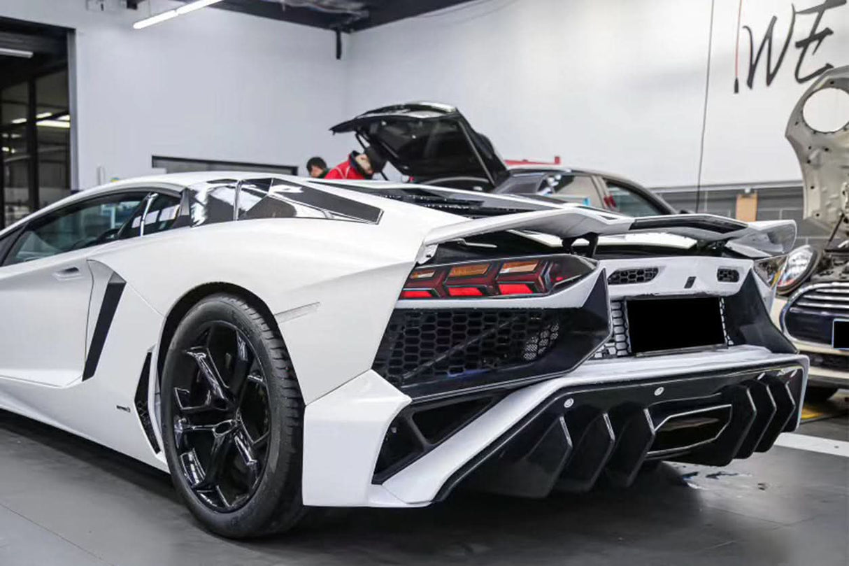 DarwinPRO 2011-2016 Lamborghini Aventador LP700 LP740 Coupe & Roadster SV Style Rear Bumper