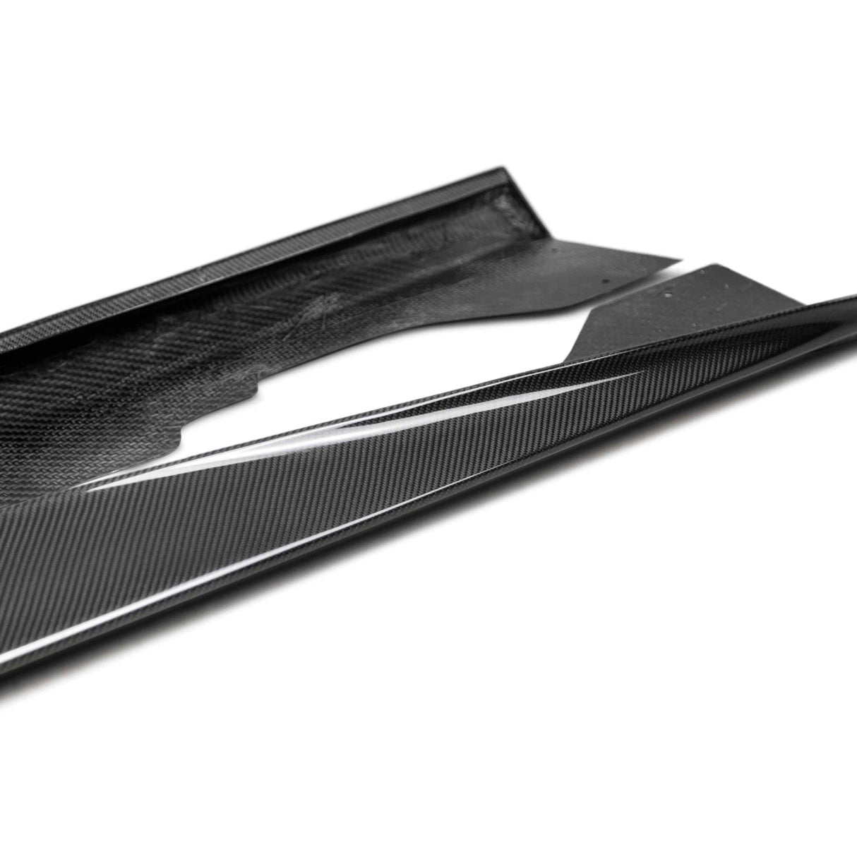 Type-MB carbon fiber rocker panels for 2020-2024 Chevrolet C8