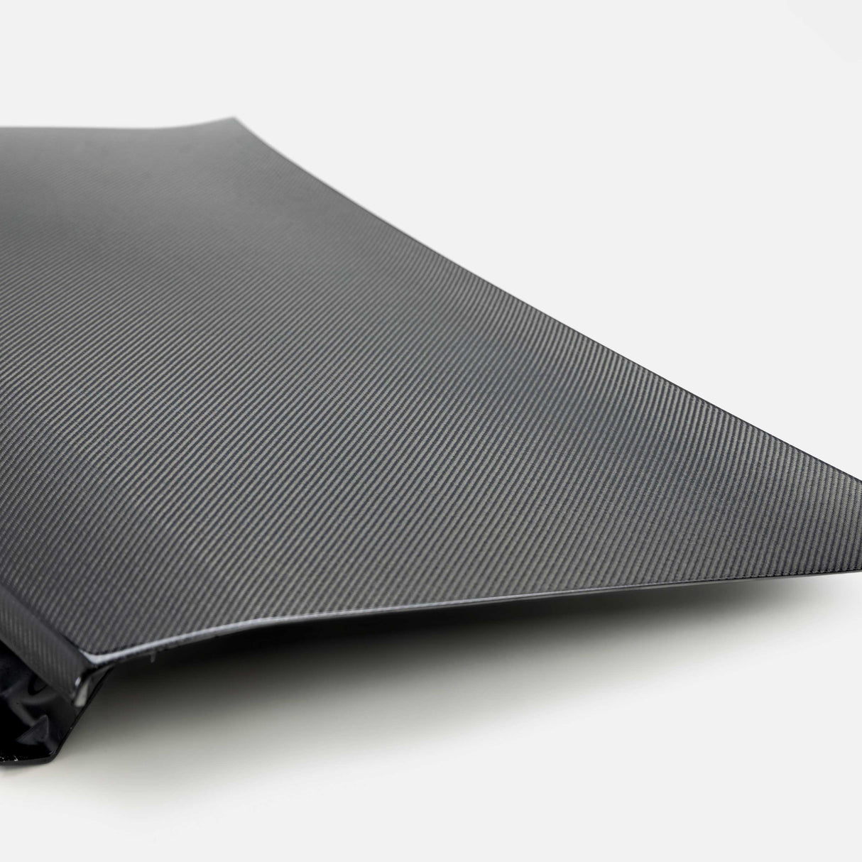 Carbon fiber decklid for 2008-2023 Dodge Challenger
