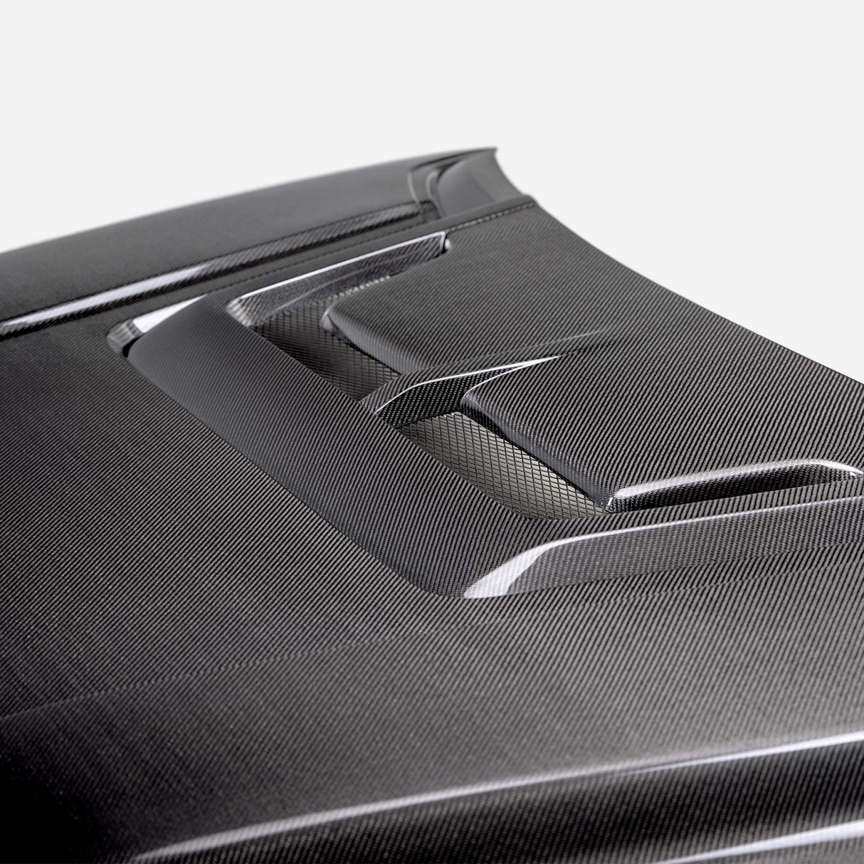 RR-style carbon fiber hood for 2022-2023 Toyota Tundra