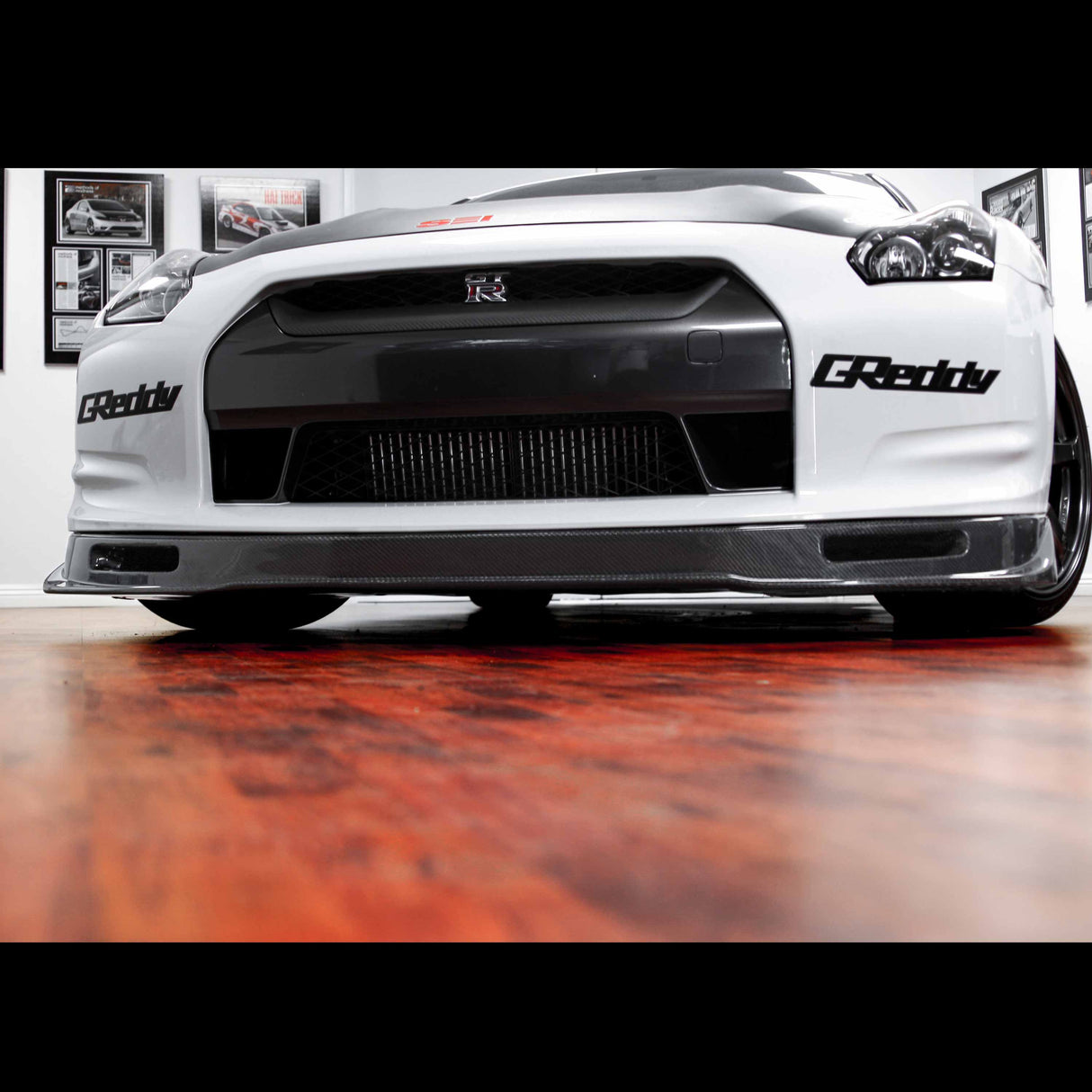 VS-style carbon fiber front lip for 2009-2011 Nissan GTR