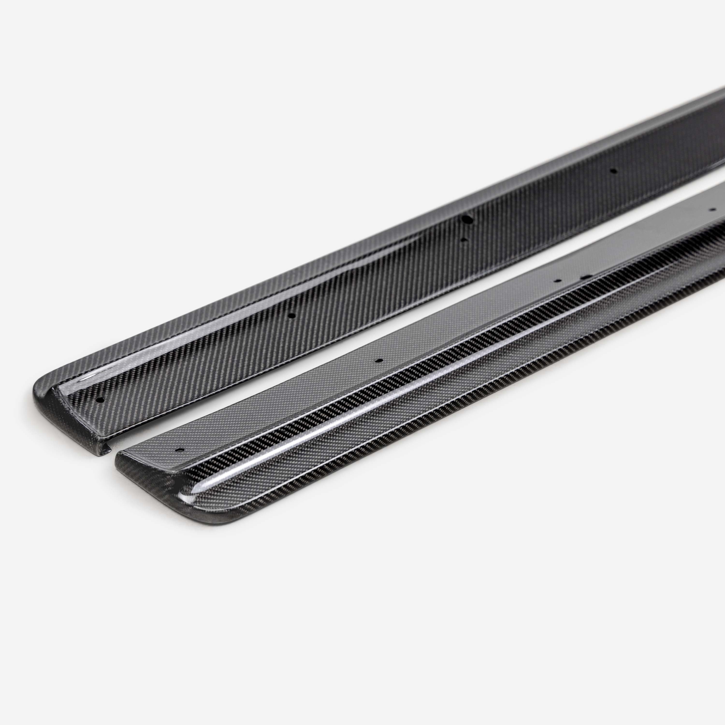 マキシリーフスタイルアップ 4/5カップセミロング B80 ブラック MB-style carbon fiber side skirts for 2023-2024 Nissan Z