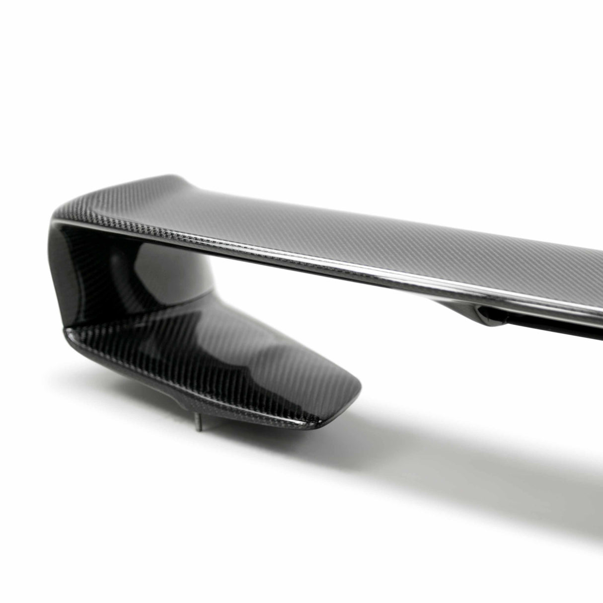 VS-style carbon fiber rear spoiler for 2009-2022 Nissan GTR