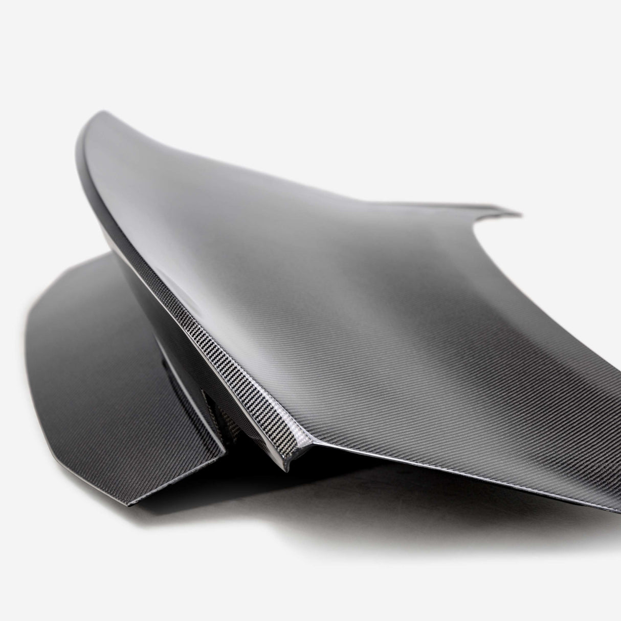 Type-SA double sided carbon fiber 1-piece decklid with integrted spoiler for 2024 Ford Mustang