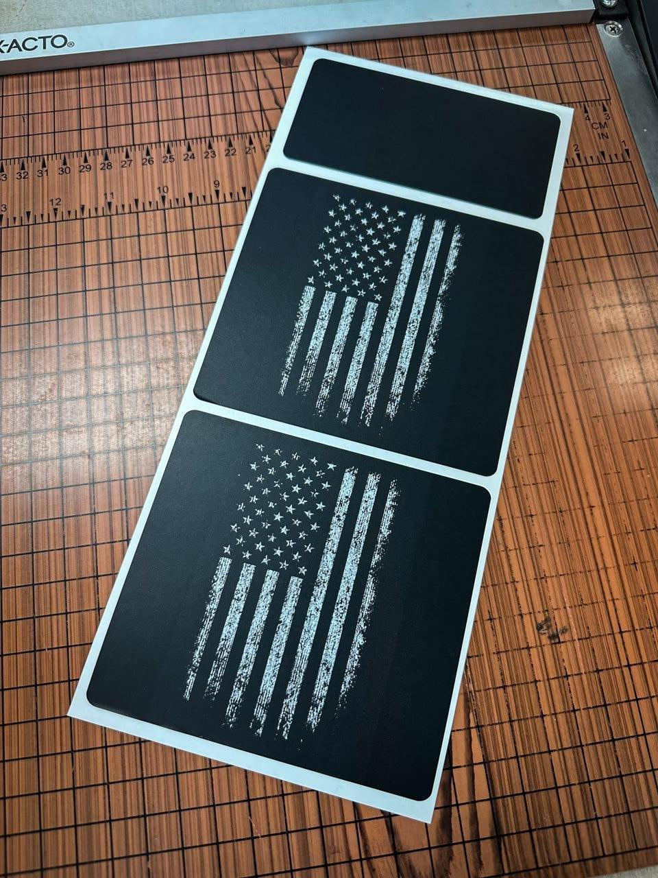 Flag Sun Visor Warning Overlays - 2021+ Bronco / 2024+ Ranger Raptor