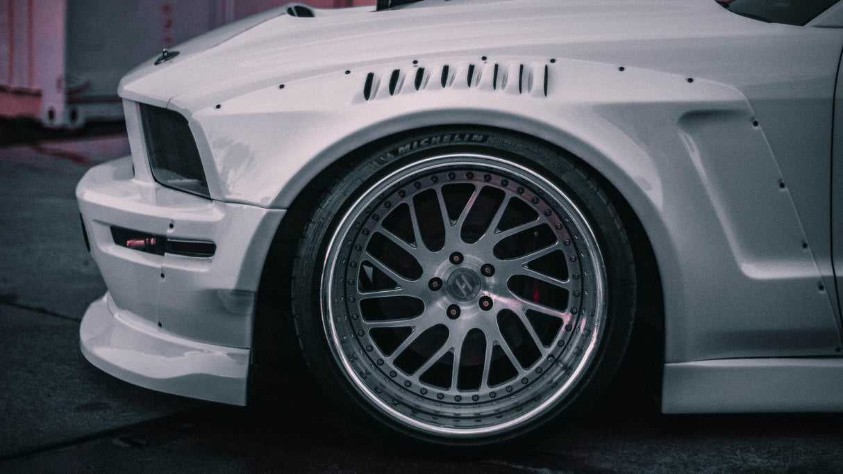 Mustang Widebody Kit | 2005-2009 GT S197 | SHIROKAI