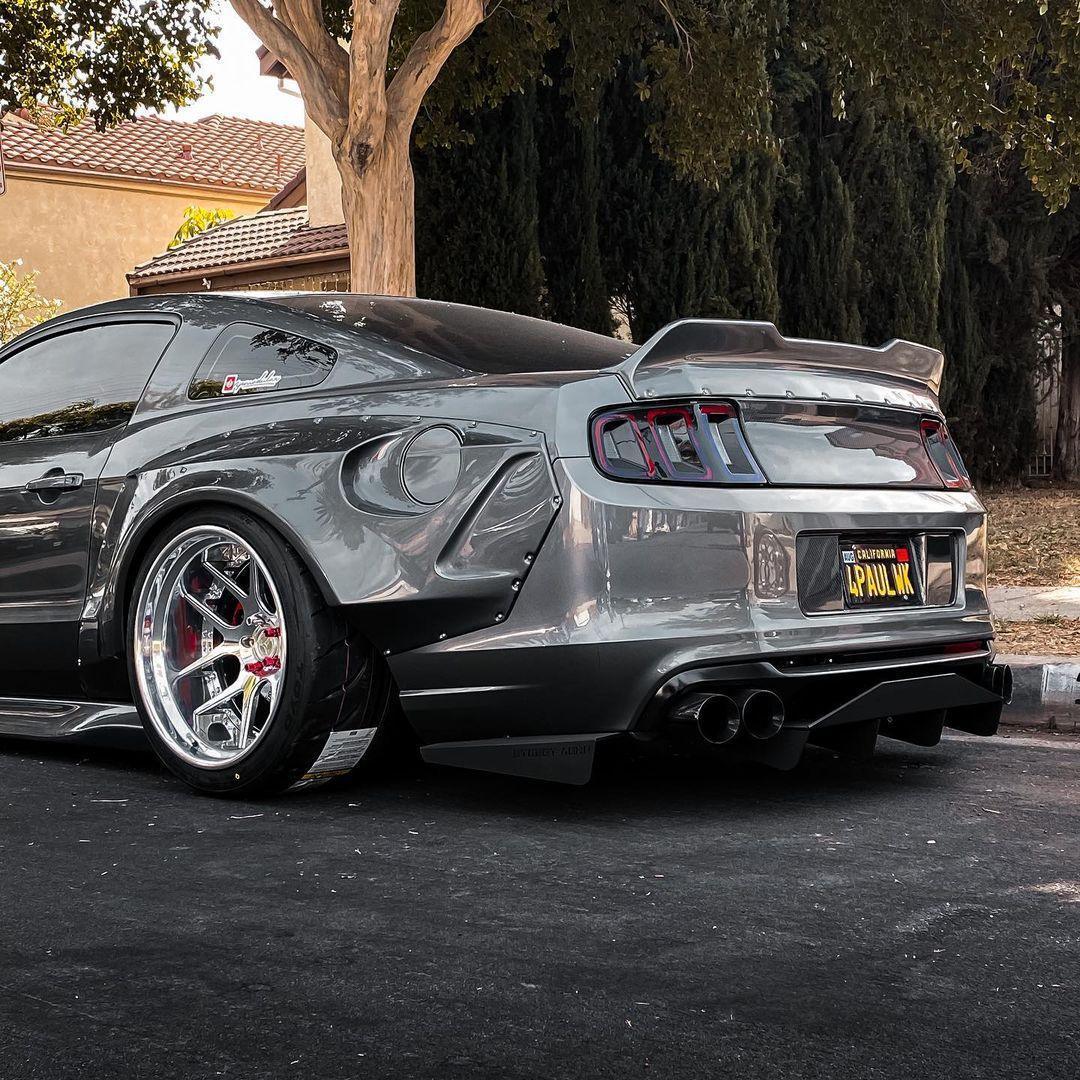 Mustang Widebody Kit | 2013-2014 GT S197 | SHIROKAI