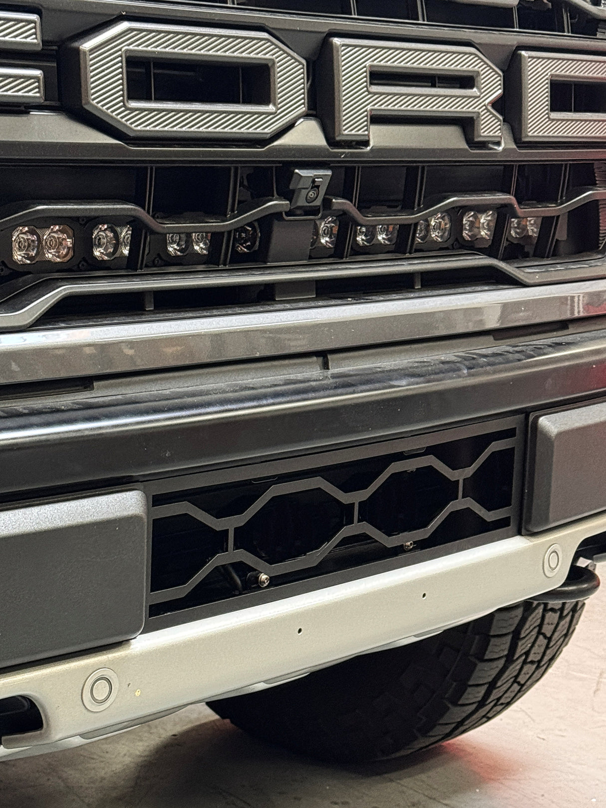 2024+ Ford Raptor Gen 3 Refresh Guard Plate