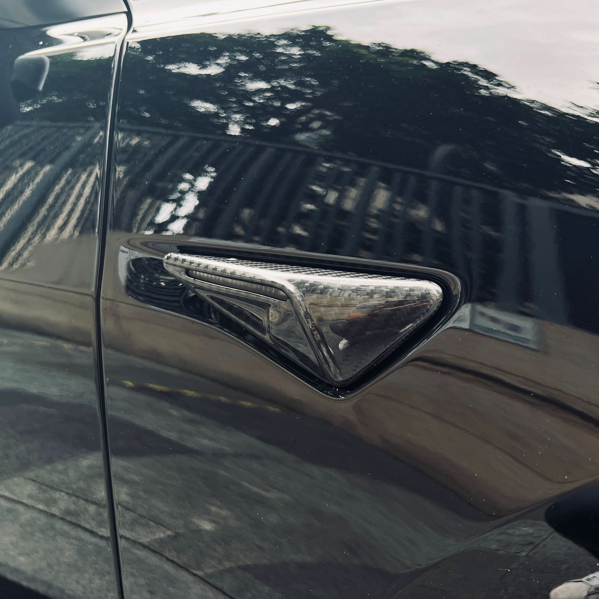 Full Side Camera Covers for Tesla Model 3 / Y - Carbon Fiber Exterior Mods