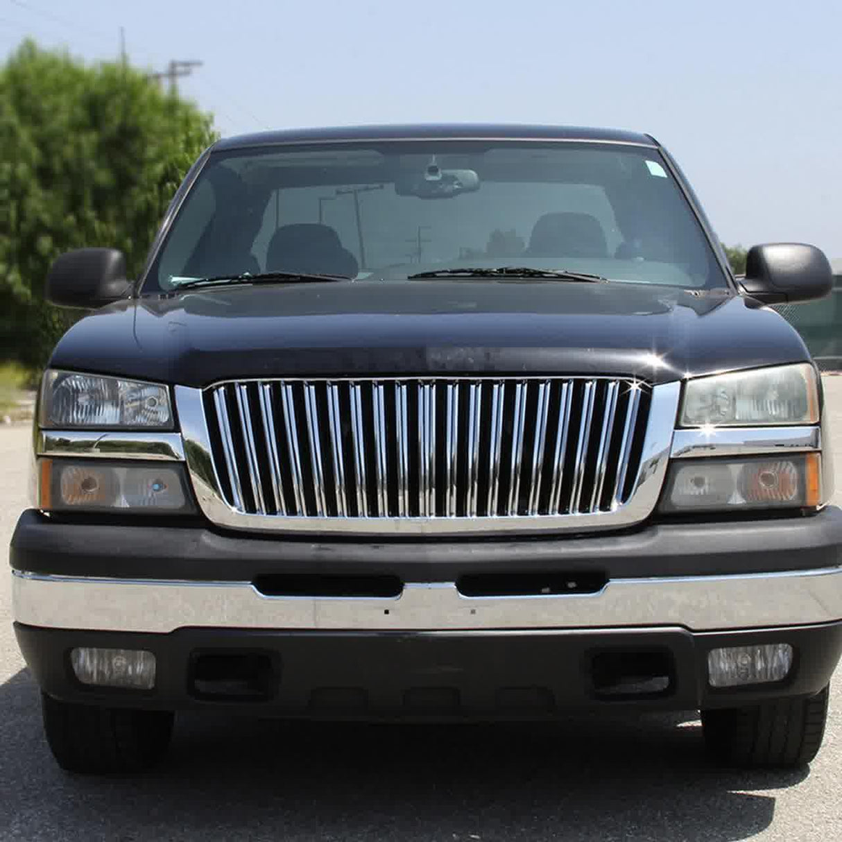 Spec-D Grille Chevy Silverado (03-05) Avalanche [w/o Body Cladding] (03-06) Black or Chrome