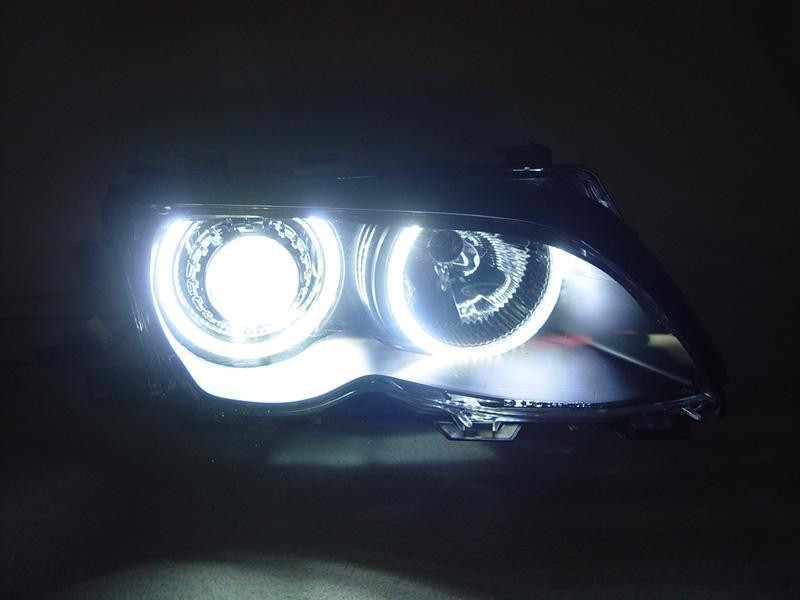 1999-2001 BMW E46 4d P46 Style Black Headlight White UHP LED