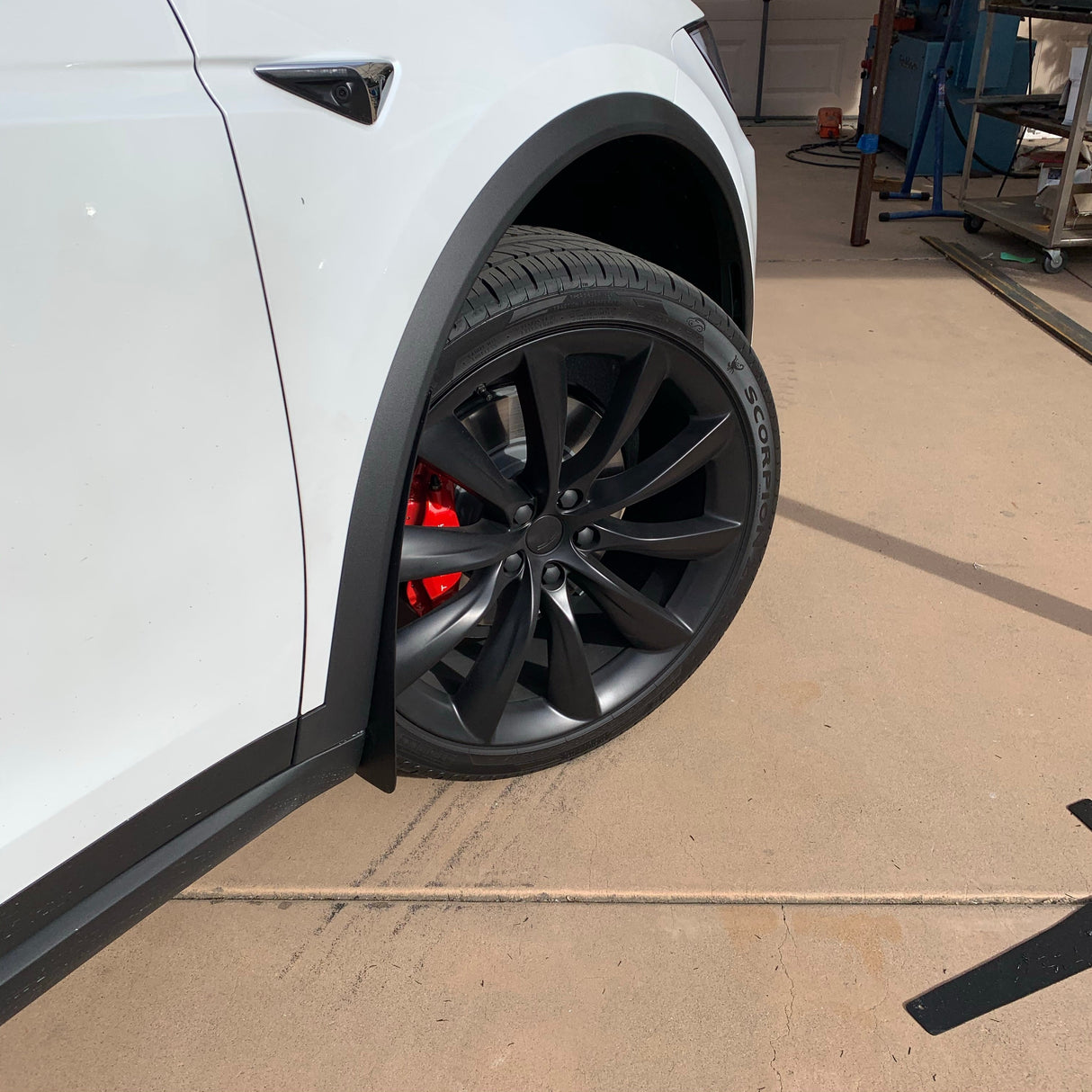 Tesla 15-22 Model X Standard Rock Guards