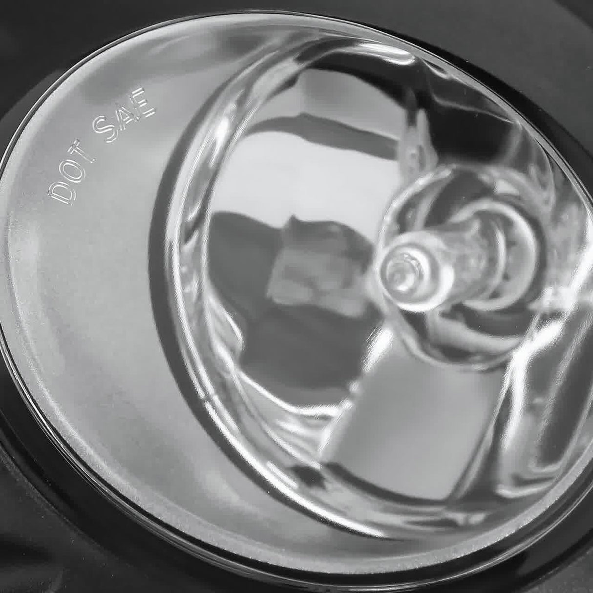 Spec-D Fog Lights Nissan Altima Sedan (2016-2017) Chrome Housing - Clear - OEM or SMD LED Projector