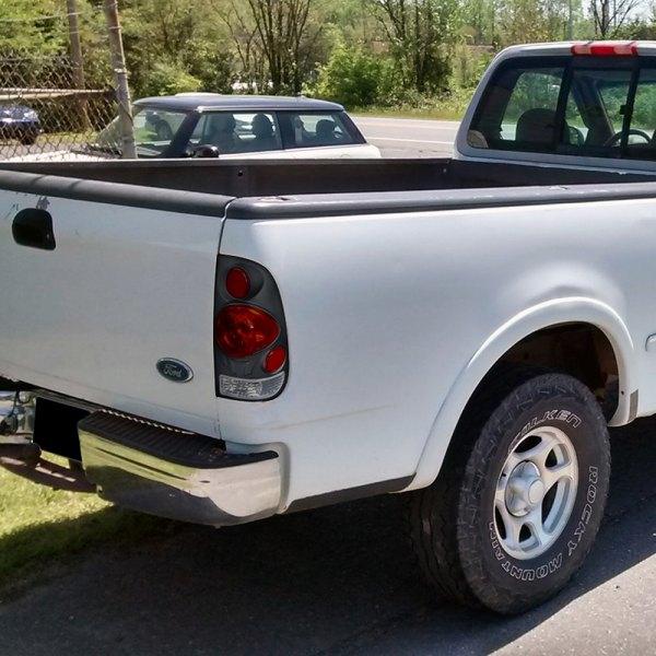 Spec-D Tail Lights Ford F150 (97-04) F250 (97-03) [Altezza Style] Black or Chrome Housing