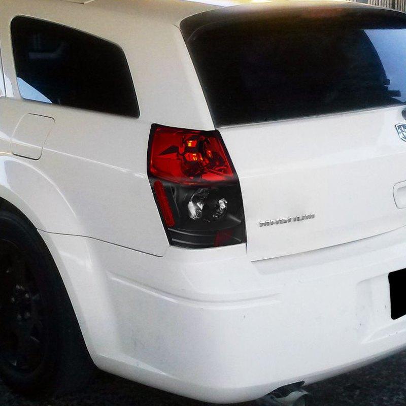 Spec-D Tail Lights Dodge Magnum (2005-2008) LED or Halogen Version