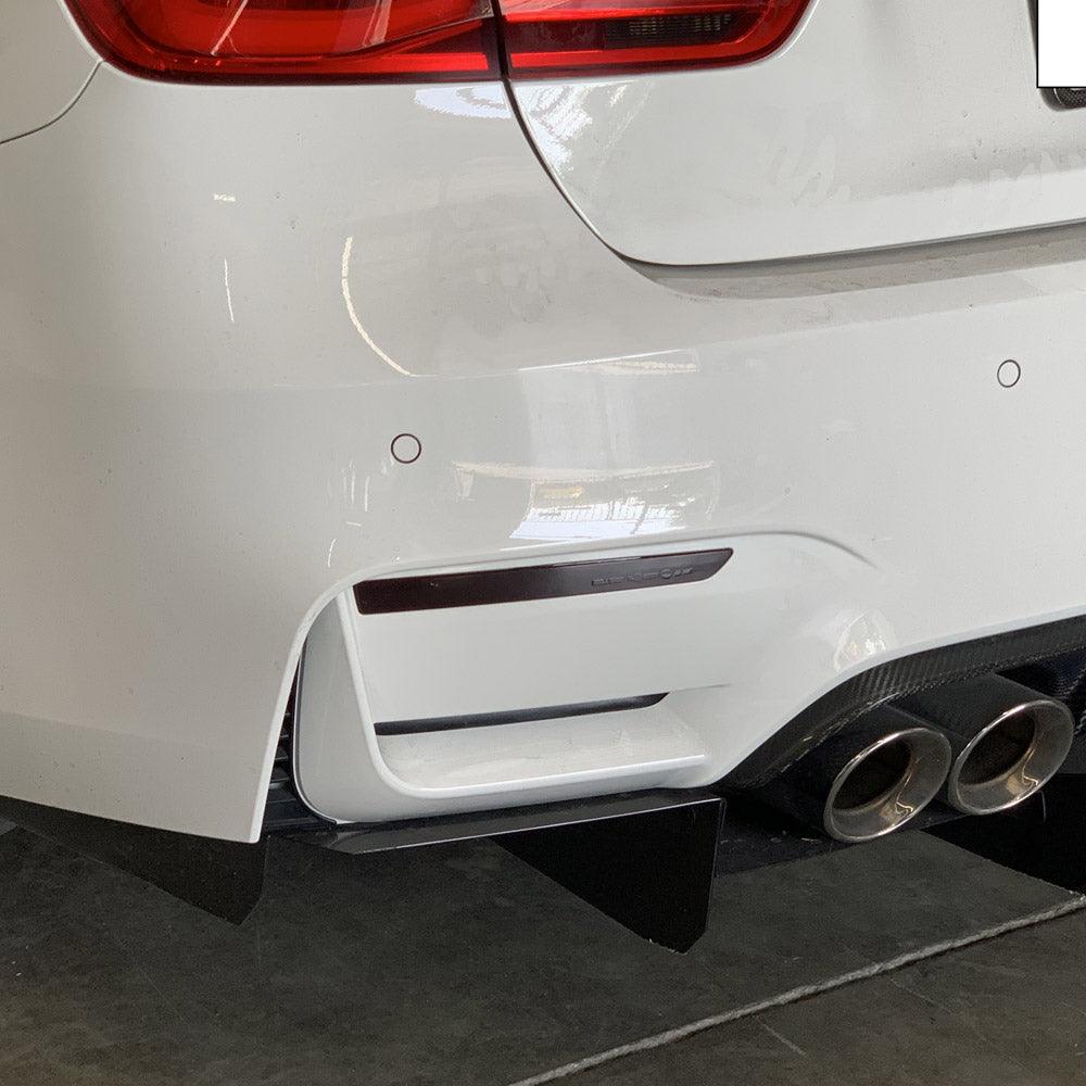 BMW F80 M3 / F82 & F83 M4 Rear Bumper Reflector Overlay