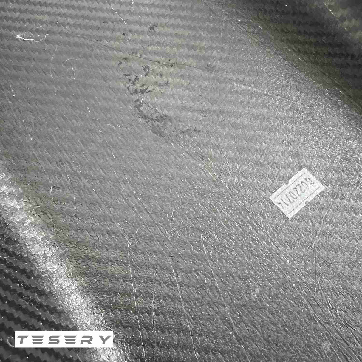TESERY Model Y / 3 Armrest Cover - Dry Carbon Fiber Interior Mods