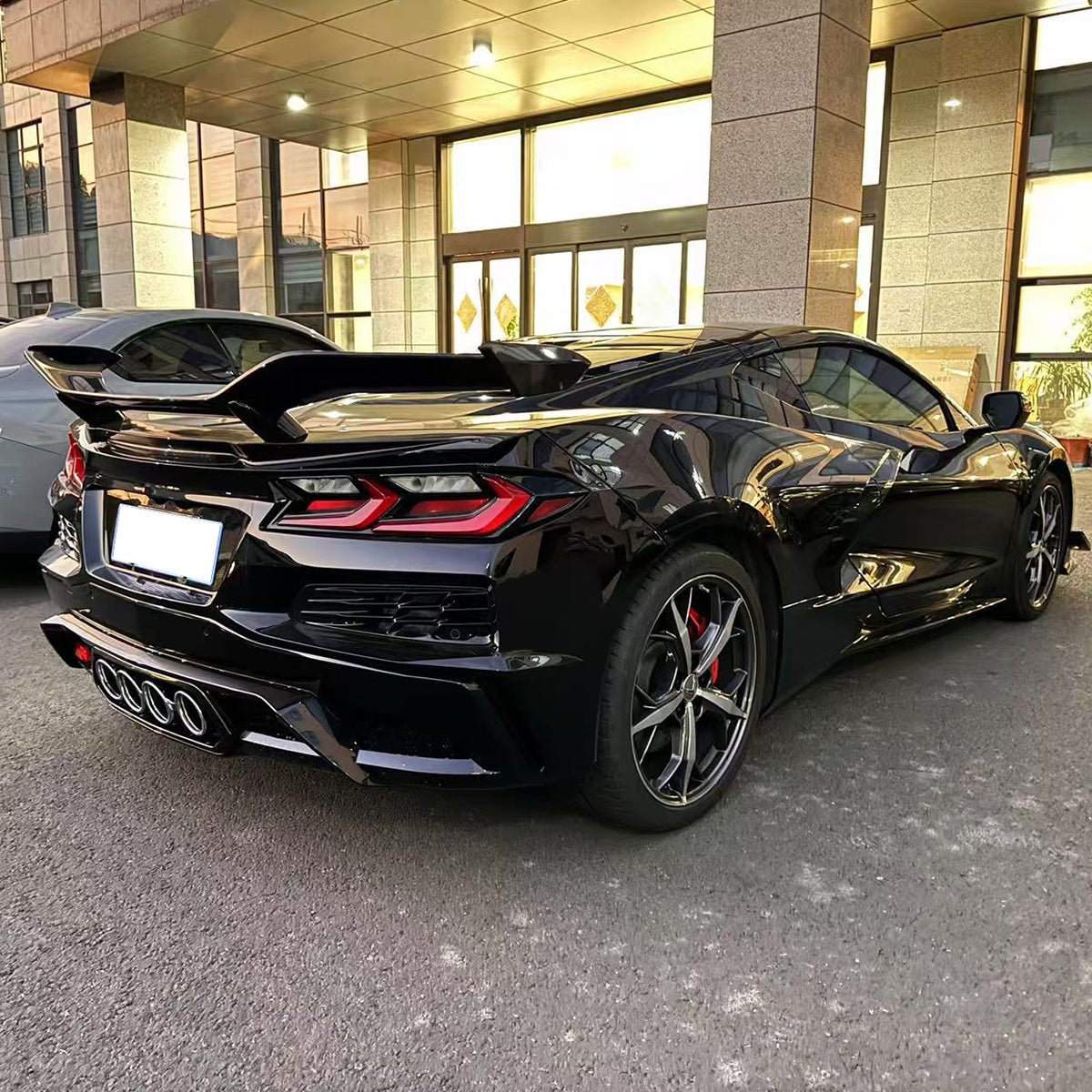 Z06 Z07 Style Rear Bumper Kits for 20-25 Chevy Corvette Stingray Comin