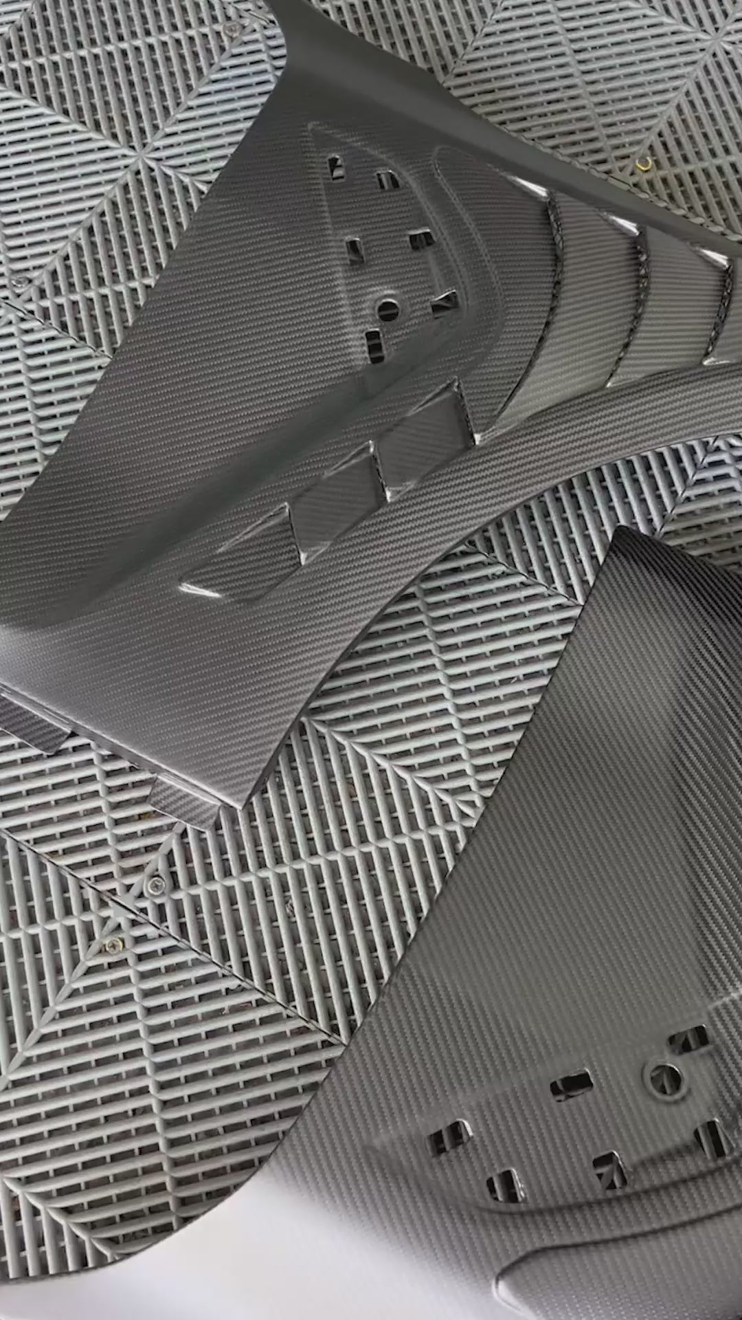 BMW 4 Series G82 M4 Carbon Fiber Matte Fenders (2021+)
