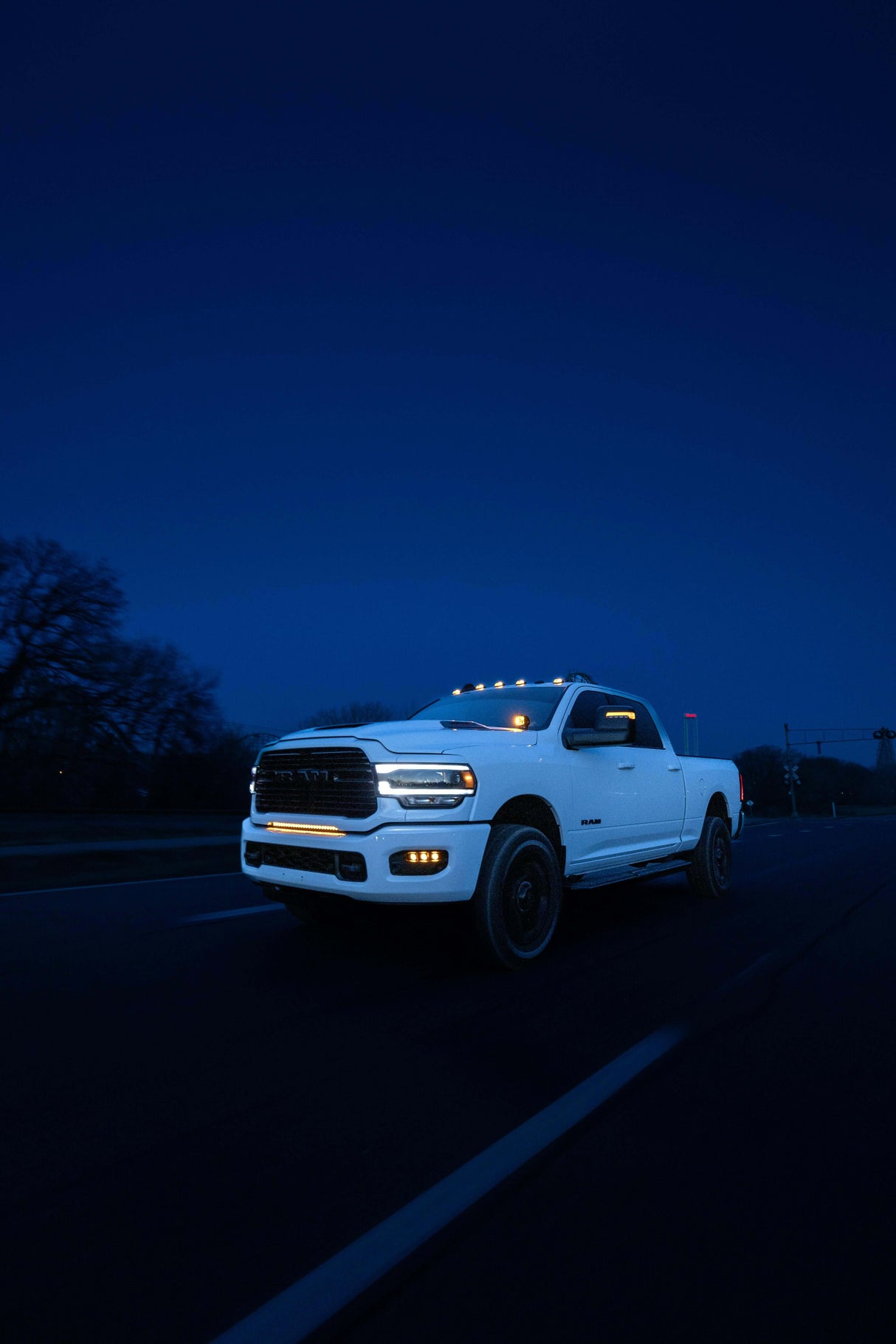 2019-2024 RAM 2500/3500 30in Light Bar