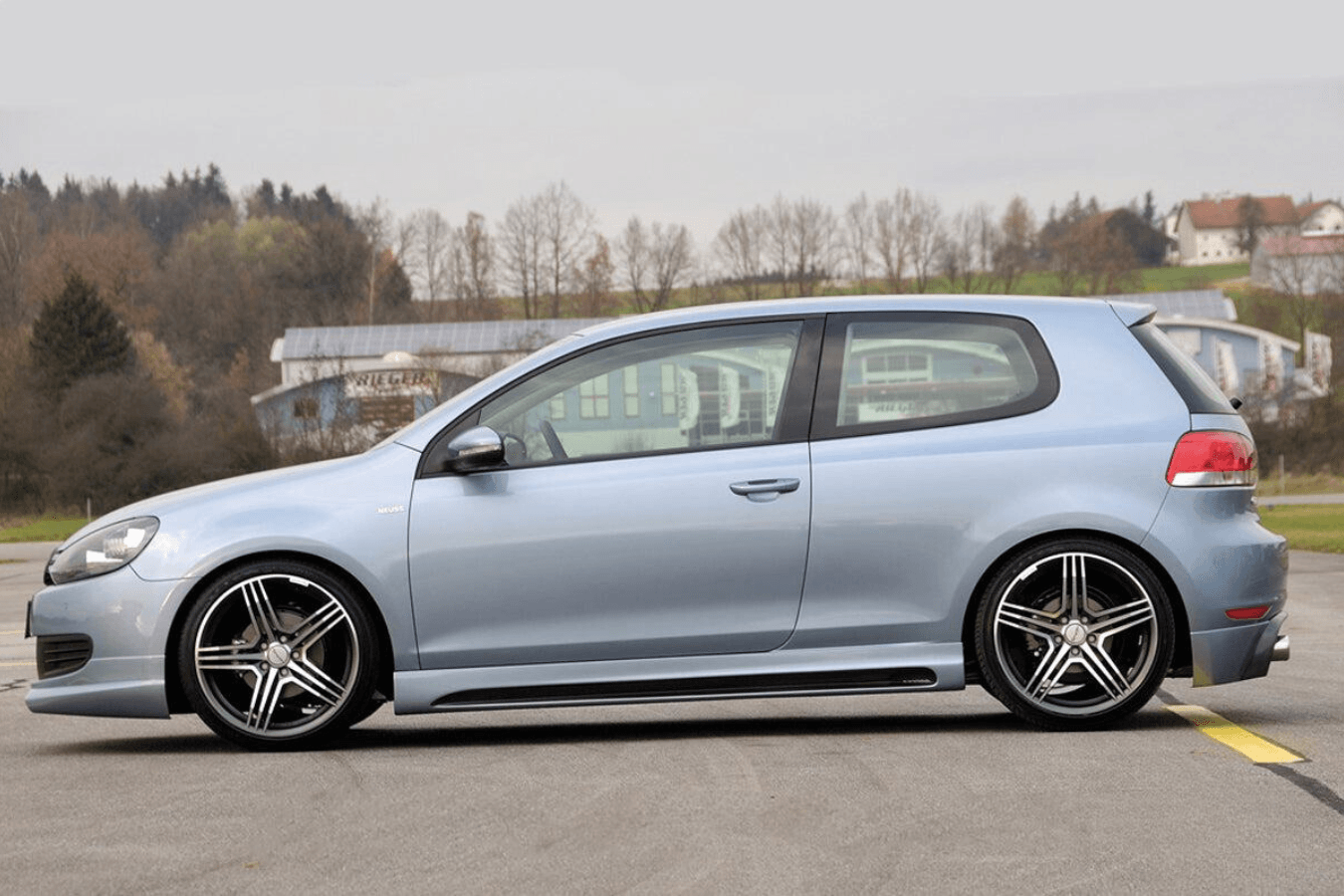 Rieger Golf 6 Vented Side Skirts - K2 Industries