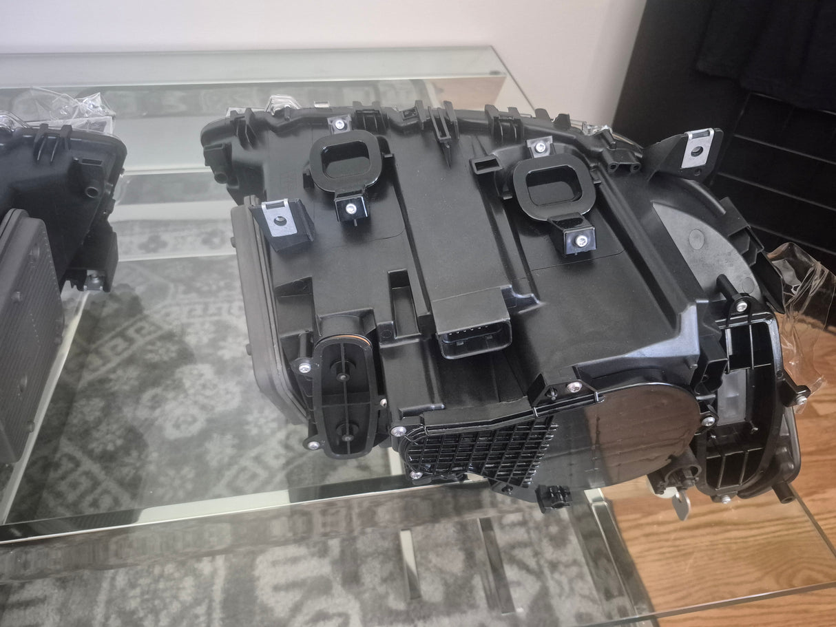 BMW 7 Series F01/F02 OE + Headlight Upgrade 2009-2015 *GARAGE SALE*