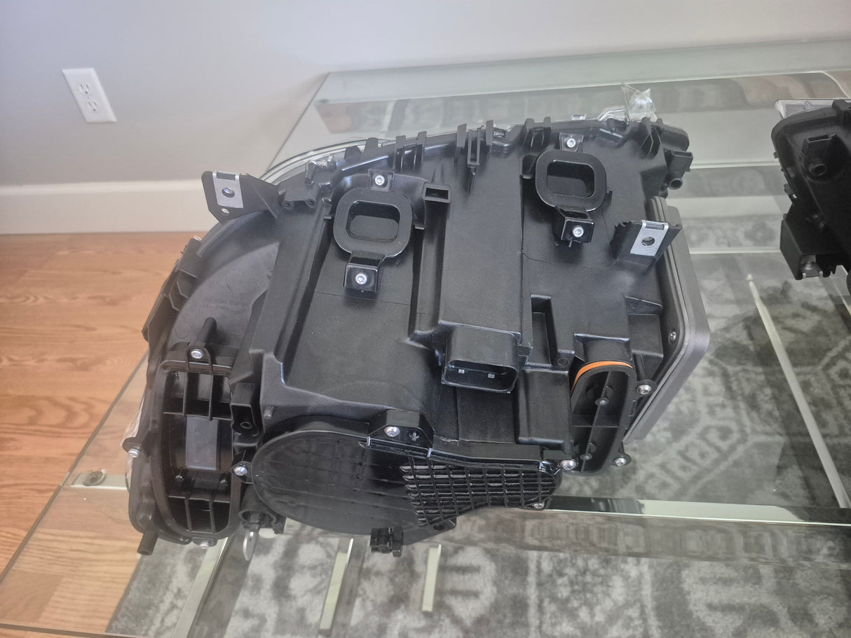 BMW 7 Series F01/F02 OE + Headlight Upgrade 2009-2015 *GARAGE SALE*