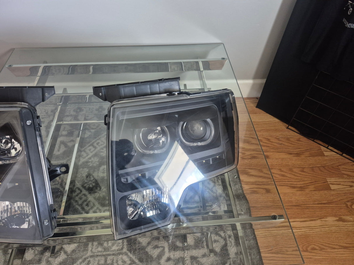 xTune Ford F150 09-14 Projector Headlights Halogen Model Only LED Halo Black PRO-JH-FF15009-CFB-BK *GARAGE SALE*