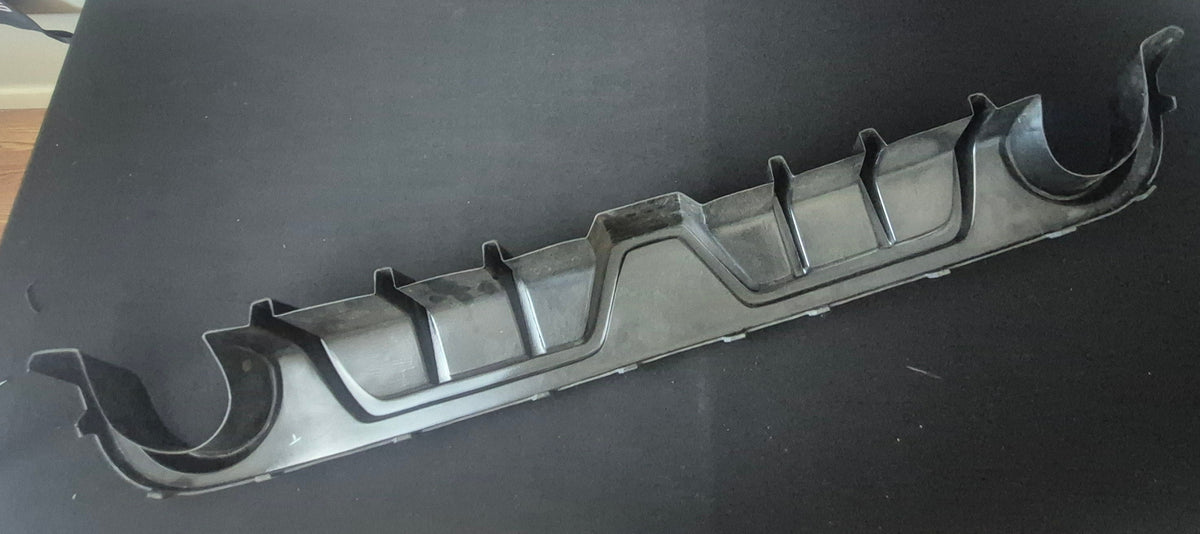2012-2014 Chrysler 300 SRT Shark Fin Rear Diffuser with LED Light PP *GARAGE SALE*