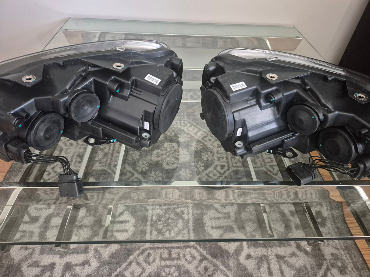 Volkswagen Golf MK6 Red, Silver, and Black Projector with Dynamic Signal LED Headlights (2009 - 2013) *GARAGE SALE*