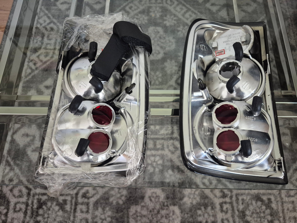 Spec-D Tail Lights GMC Jimmy (1995-2004) Envoy (1998-2000) Black or Chrome Housing *GARAGE SALE*