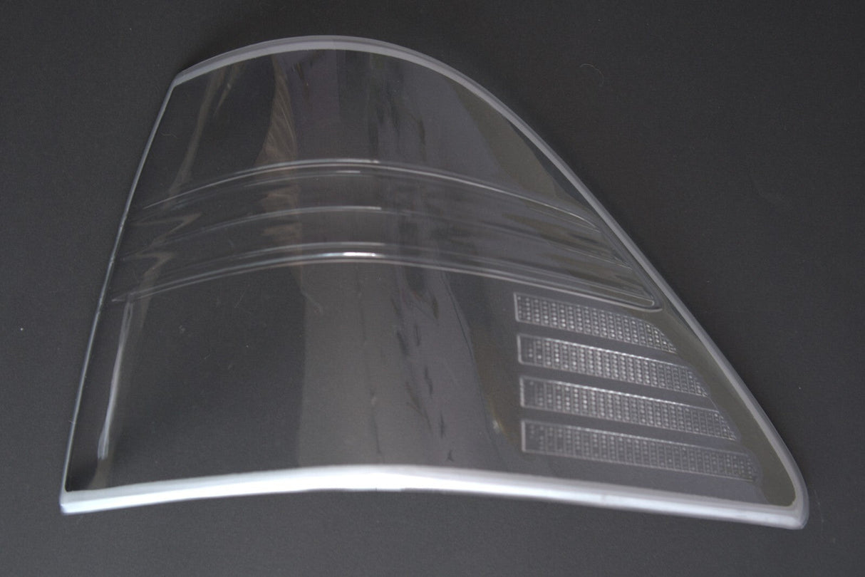 2004 - 2006 LEXUS LS430 UCF31 ALL CLEAR TAILLIGHT LENSES