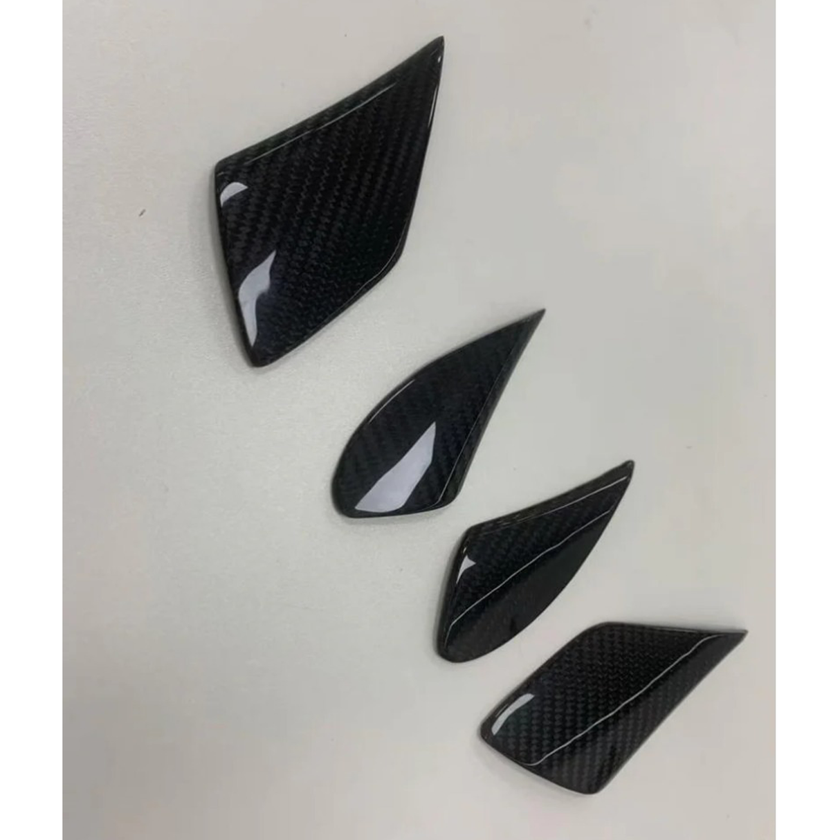 Carbon Fiber Fender Vent Trim for Mclaren Artura