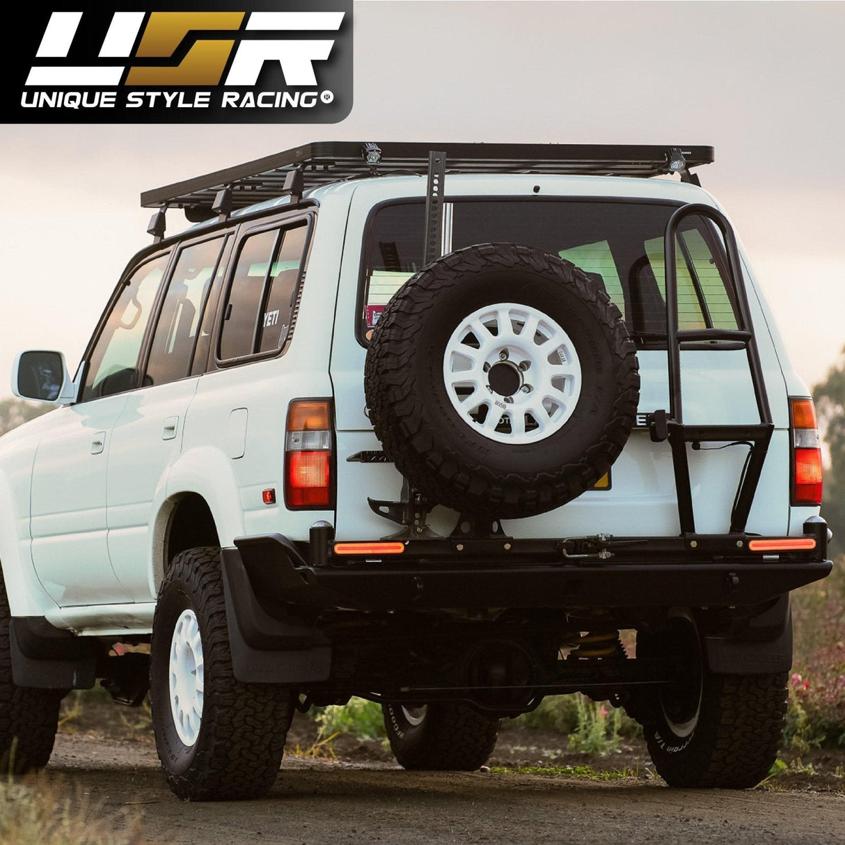 1991-1997 Toyota Land Cruiser Replacement Tail Light Set