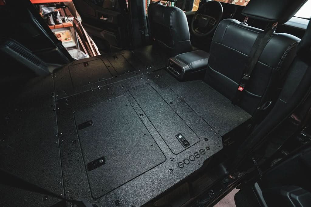 Toyota - Land Cruiser - 2024-Present - LC250 - Explore Series - Seat Delete Plate System - Second Row - Plate Based