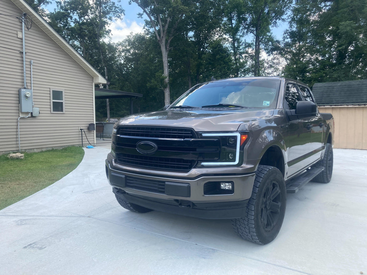 Spec-D Projector Headlights Ford F150 (2018-2019-2020) LED Sequential Switchback - Black / Chrome / Smoke
