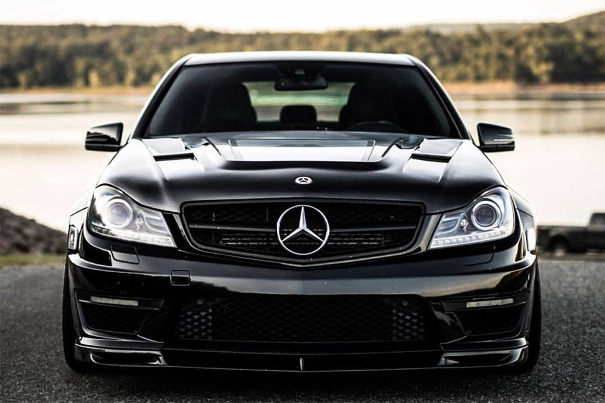 2012-2014 Mercedes Benz W204 C63 AMG VS Style Carbon Fiber Front Lip