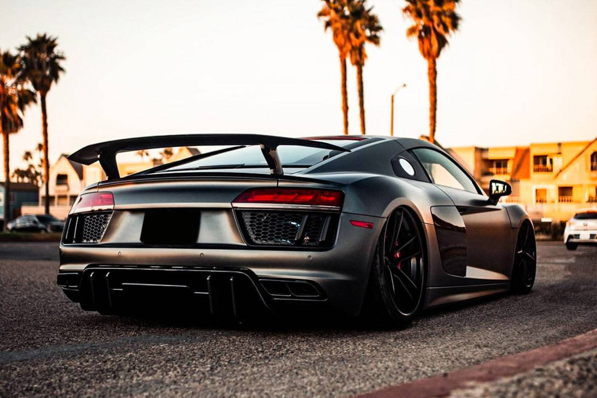 2016-2019 Audi R8 Coupe Spyder VRS Style Carbon Fiber Rear Diffuser