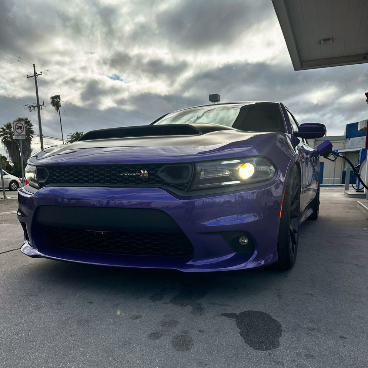 2015-2023 Dodge Charger Demon Style Hood w/ Vent Scoop - Vicrez